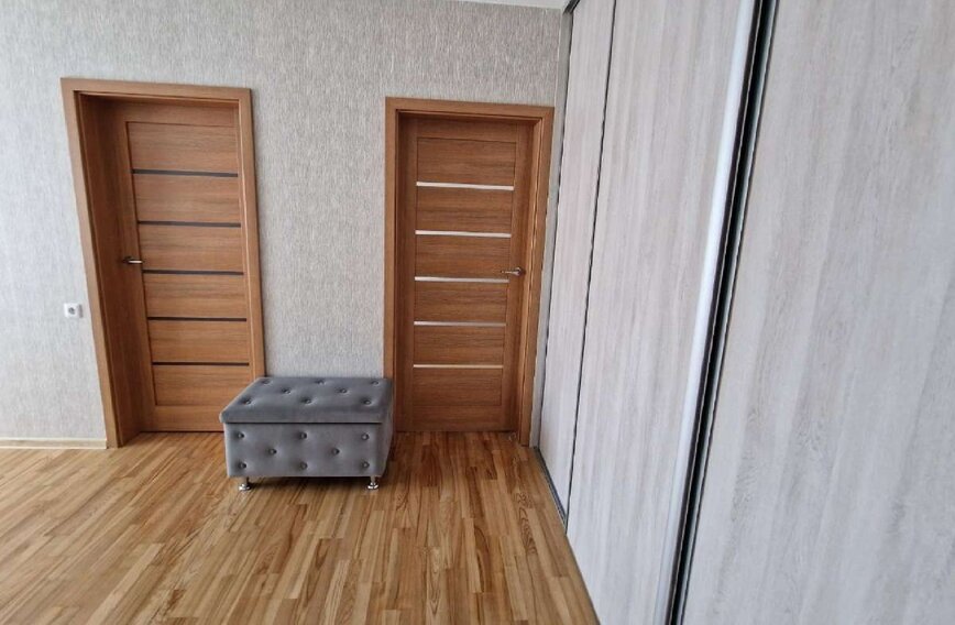 2 kambarių butas su didžiuoju holu